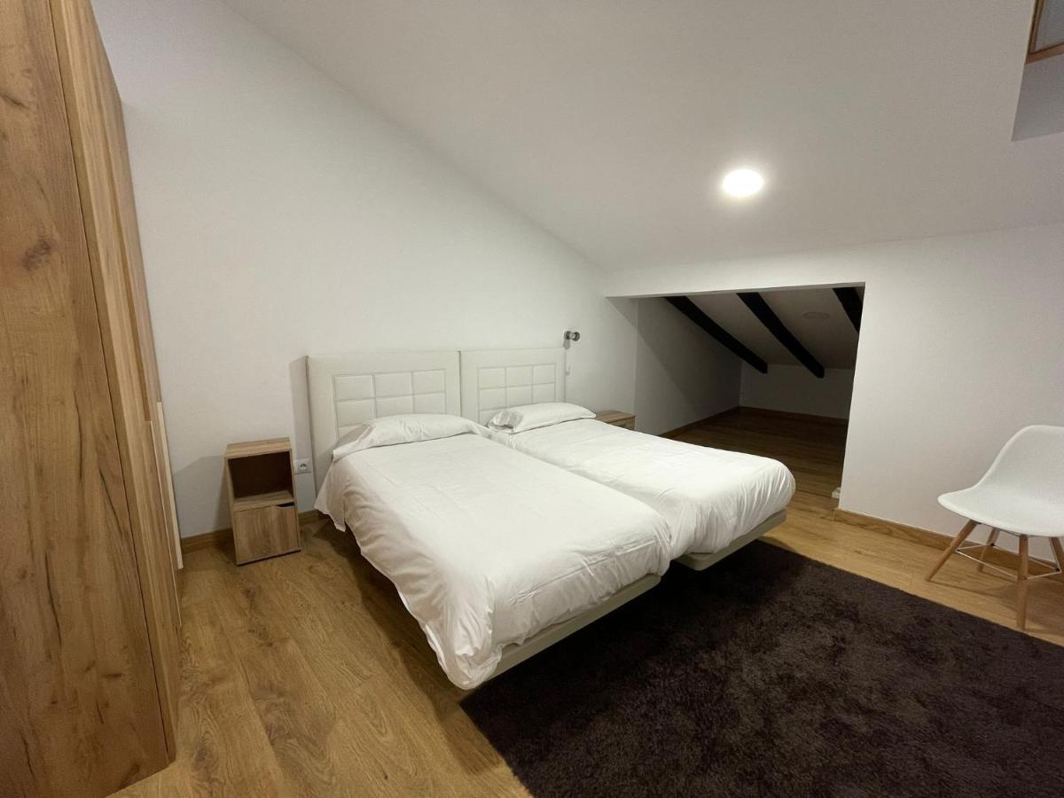 Apartamentos Turisticos Las Animas Comillas Εξωτερικό φωτογραφία